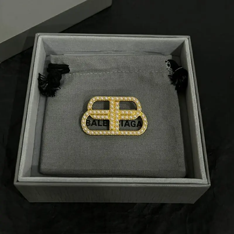 balenciaga brooches pour femme s_1252721